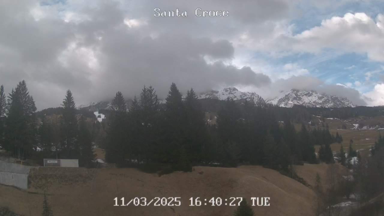 Webcam from Chalet alla Cascata towards Santa Croce