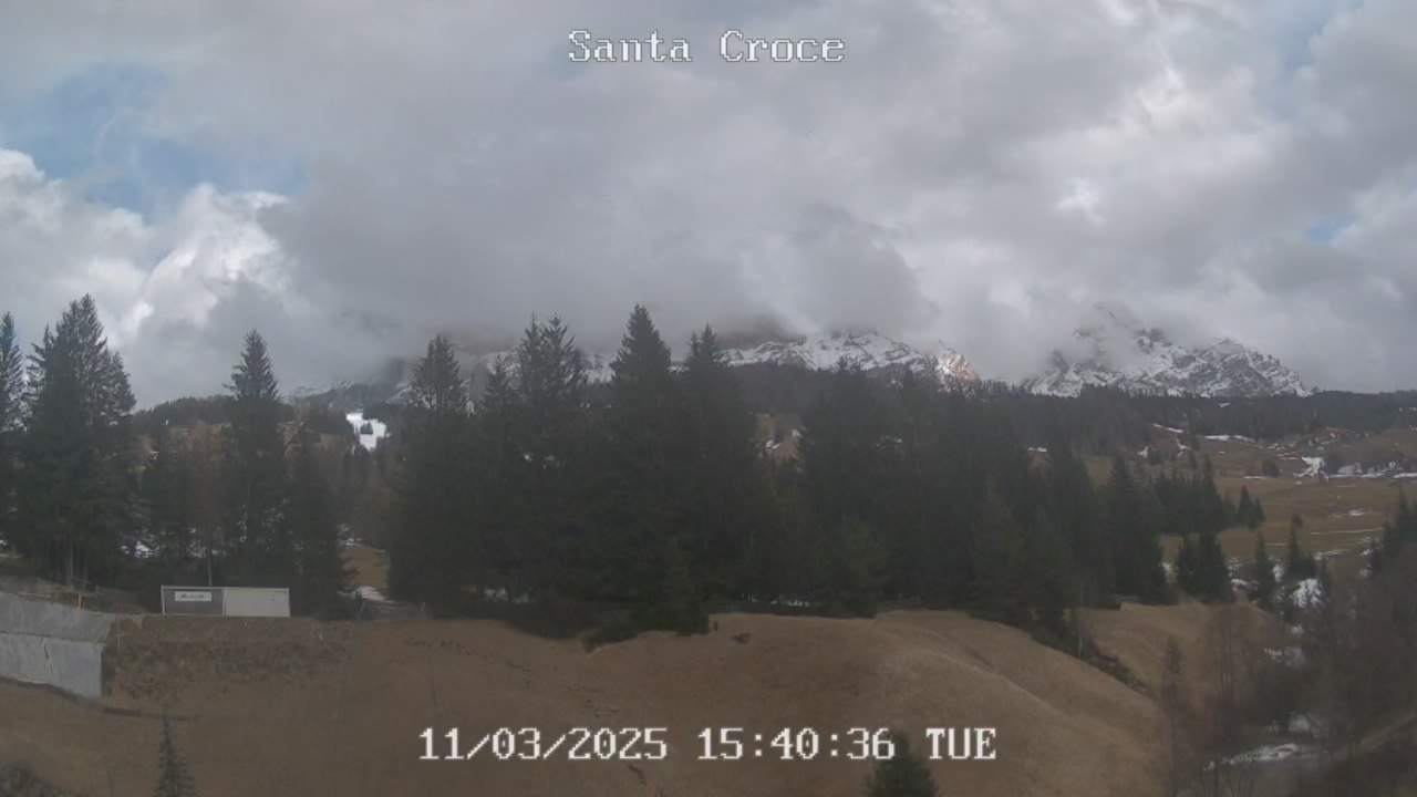 Webcam from Chalet alla Cascata towards Santa Croce