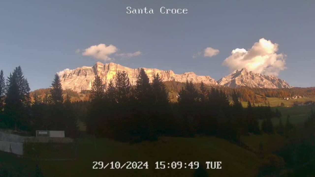 Webcam from Chalet alla Cascata towards Santa Croce