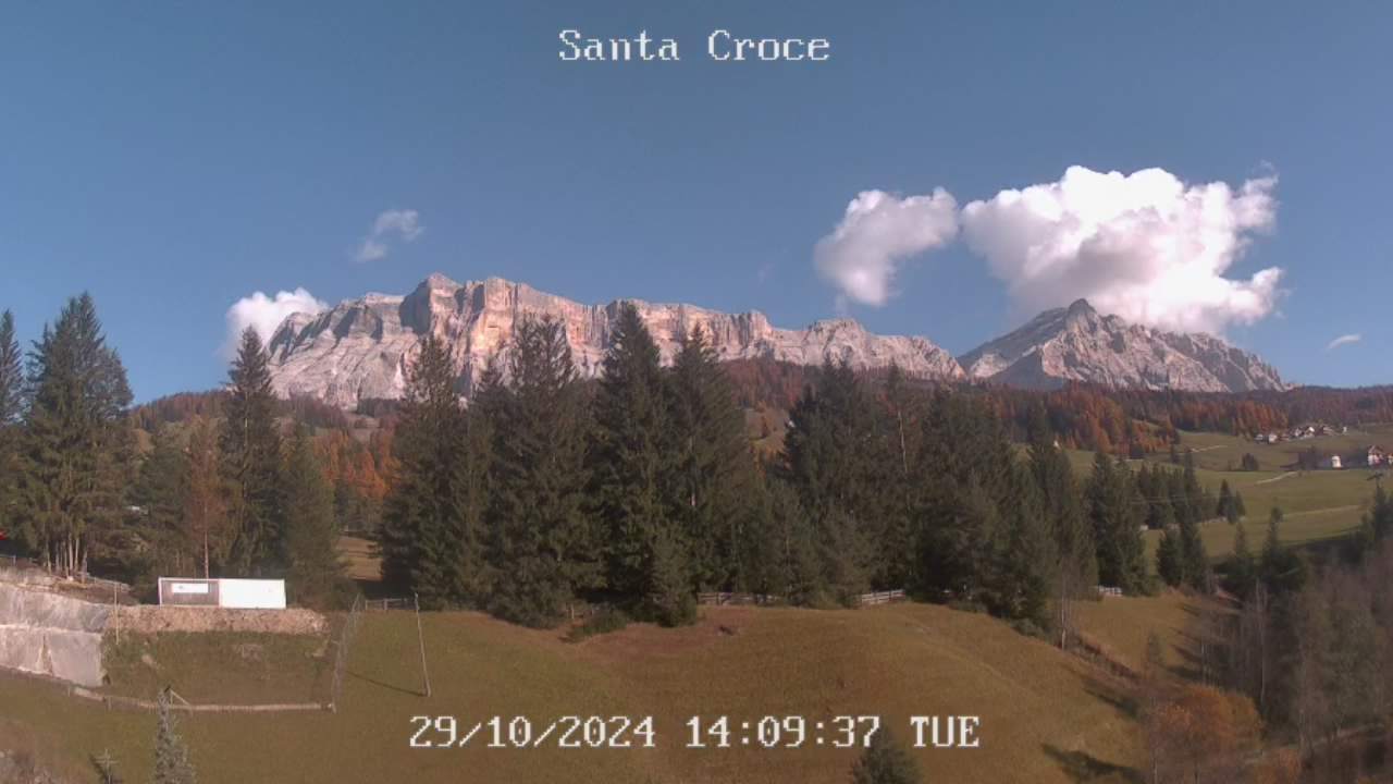 Webcam from Chalet alla Cascata towards Santa Croce