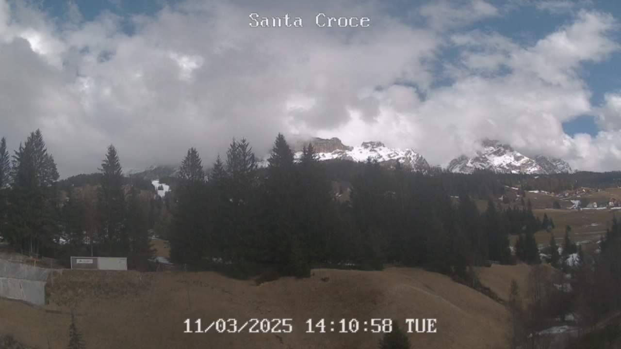 Webcam from Chalet alla Cascata towards Santa Croce