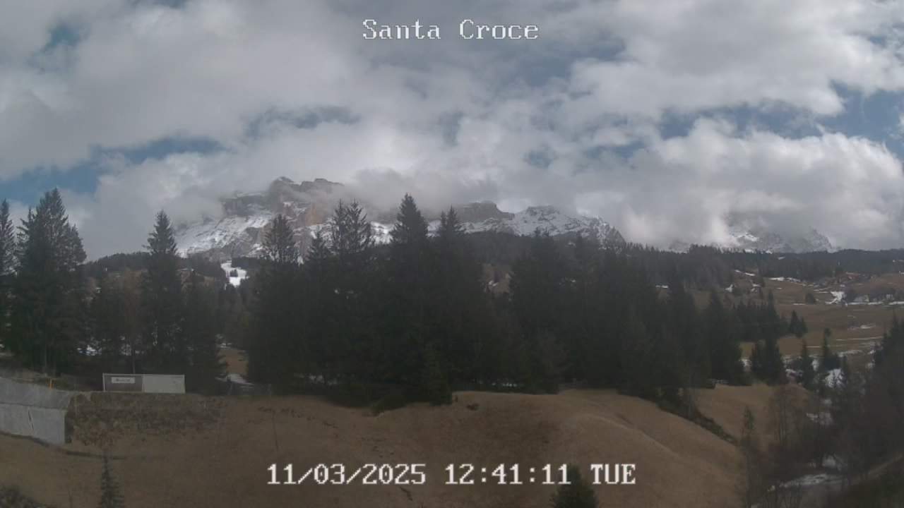 Webcam from Chalet alla Cascata towards Santa Croce